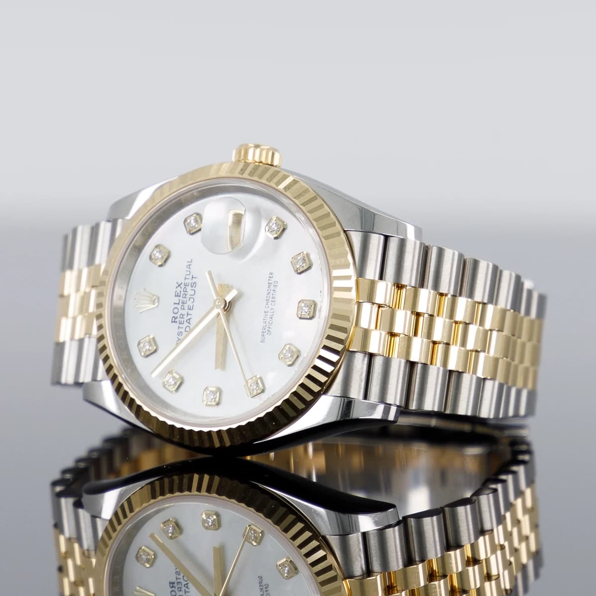 Rolex Datejust 36 | White Diamond Dial 36mm with Jubilee Bracelet | Used (Very good) | Year of production 2005 | Original box | Original papers-5-5