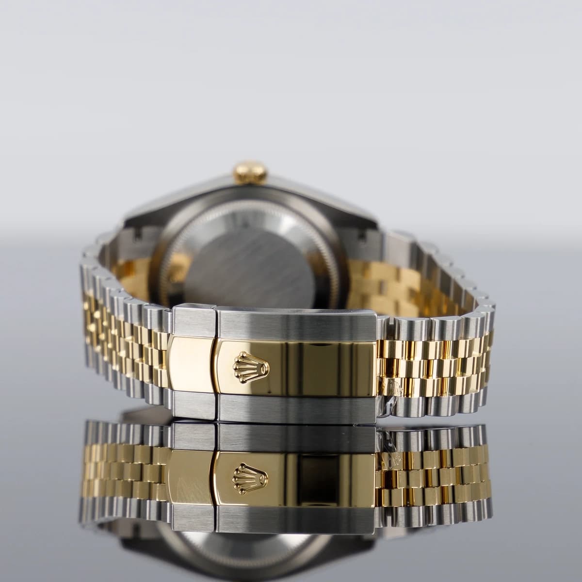 Rolex Datejust 36 | White Diamond Dial 36mm with Jubilee Bracelet | Used (Very good) | Year of production 2005 | Original box | Original papers-4-4