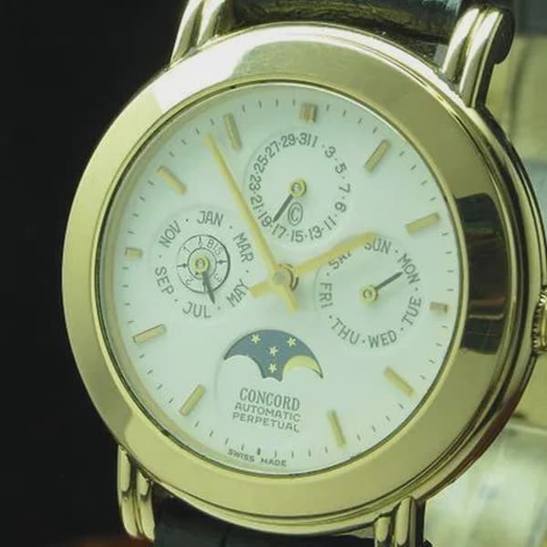 Concord | Automatic Perpetual with Moonphase Yellow Gold Case and Leather Strap |Used (Very good) | Year of production 2009 (Approximation) | No original box | No original papers