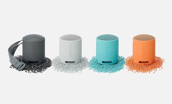 Sony XB100 Portable Wireless Speaker | Extra BASS, 16 hour battery life, IP67 Waterproof and dustproof rating - Blue