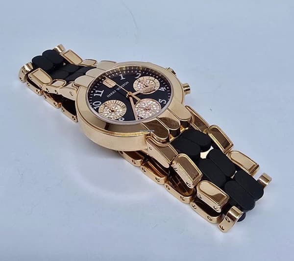 Harry Winston | Rose Gold with Chrono Black Dial with Diamond Paved Chrono | Condition: Like new & unworn | Year of production 2018 (Approximation) | Original box | No original papers